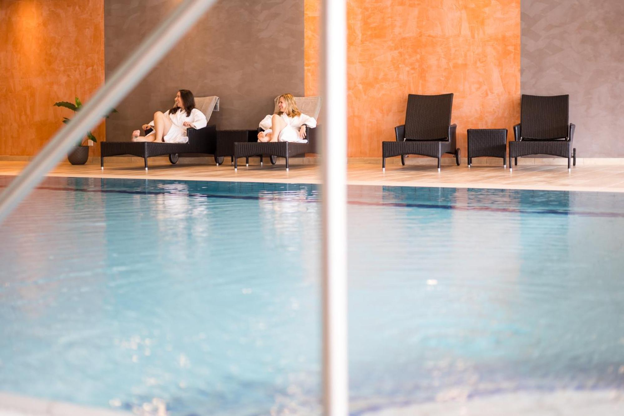 Seehotel Sued By S4Y Velden am Woerthersee Luaran gambar